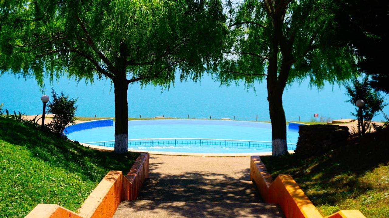 Морски Апартаменти Джулай Морнинг - July Morning Sea View Apartments Kavarna Eksteriør billede