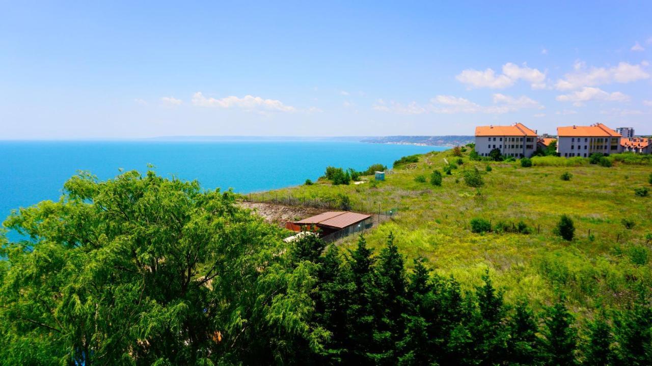 Морски Апартаменти Джулай Морнинг - July Morning Sea View Apartments Kavarna Eksteriør billede