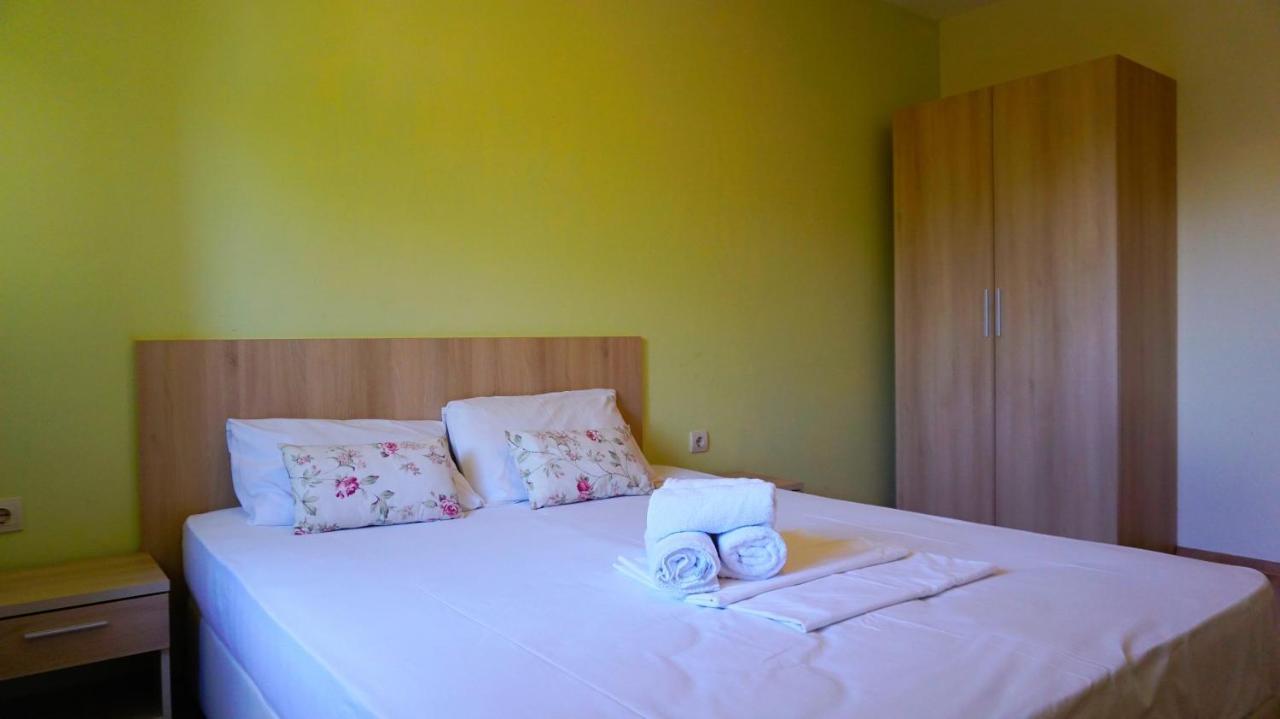 Морски Апартаменти Джулай Морнинг - July Morning Sea View Apartments Kavarna Eksteriør billede