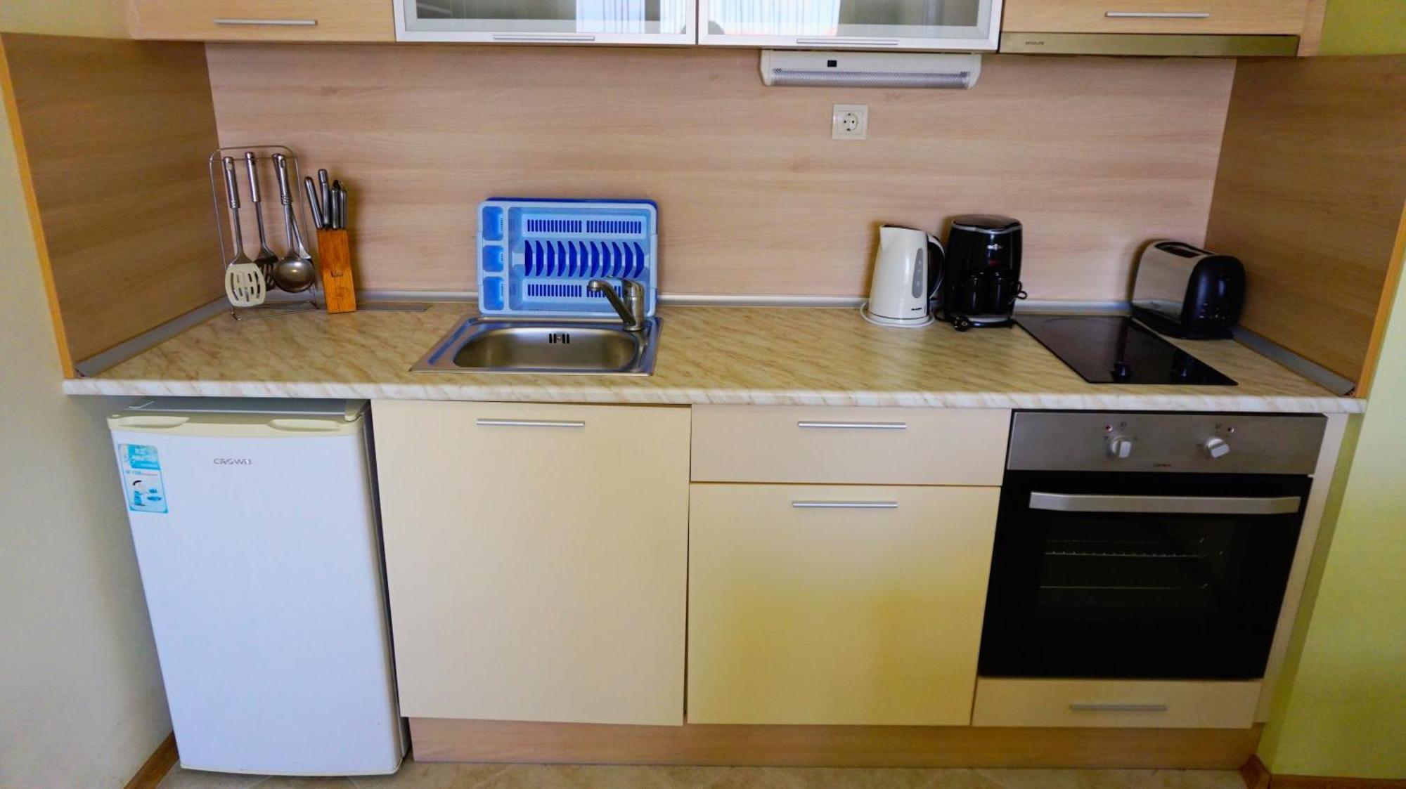 Морски Апартаменти Джулай Морнинг - July Morning Sea View Apartments Kavarna Værelse billede