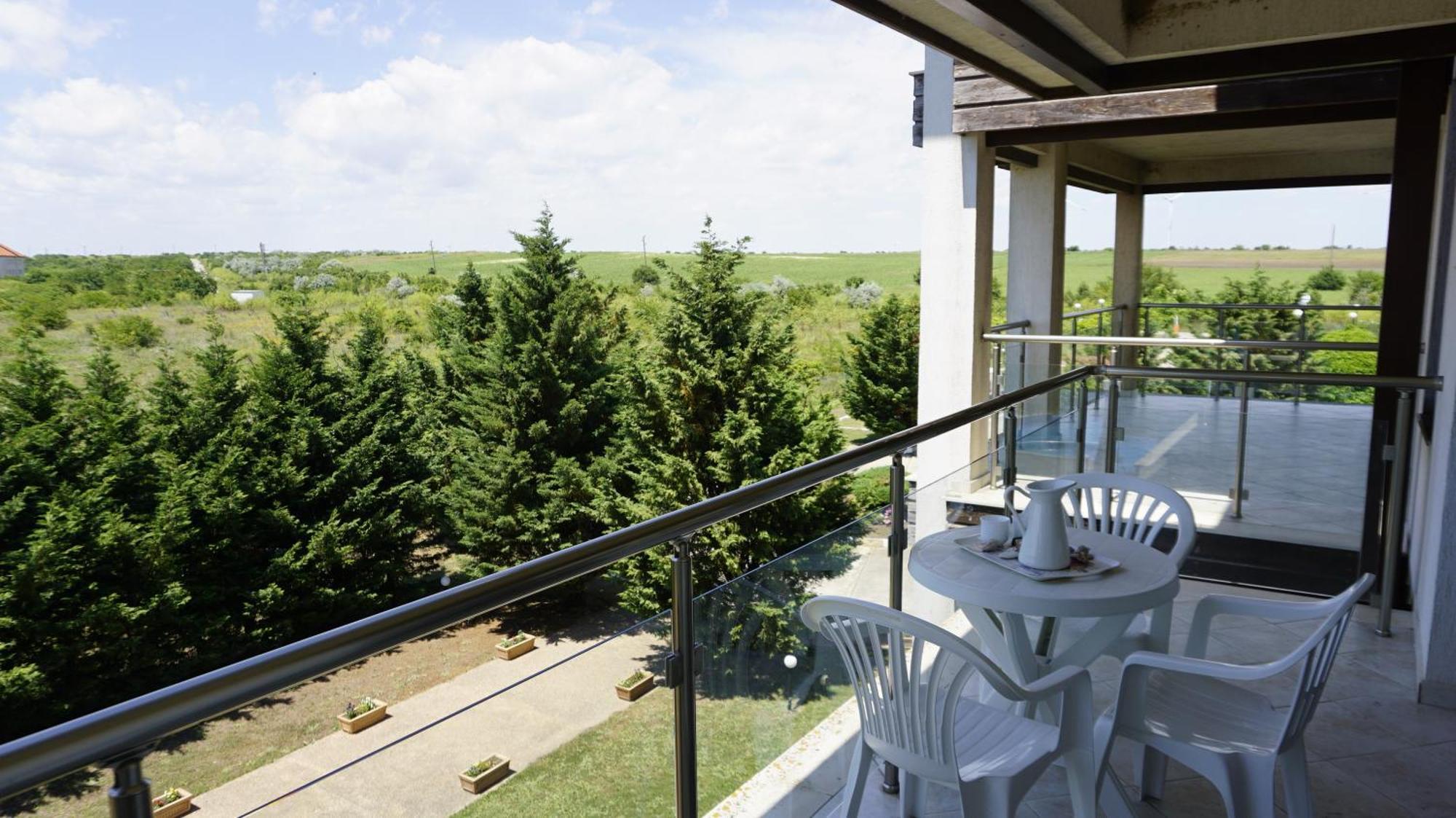 Морски Апартаменти Джулай Морнинг - July Morning Sea View Apartments Kavarna Værelse billede